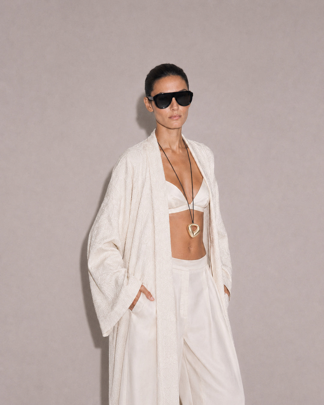 AMÉA Jacquard Kimono 